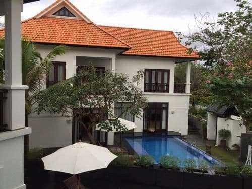 Villa with Garden View