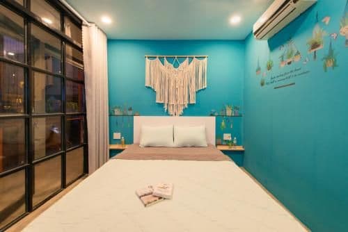 Deluxe Queen Room