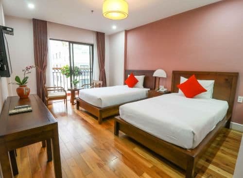 Eco Twin Room with Balcony