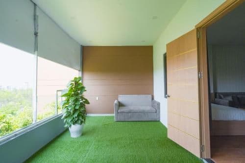Apartment with Balcony