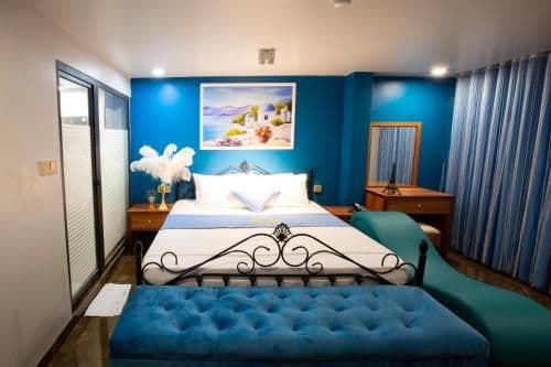 Superior King Room