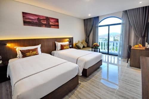 Deluxe Double or Twin Room