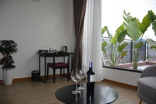 Double or Twin Room with Mountain View