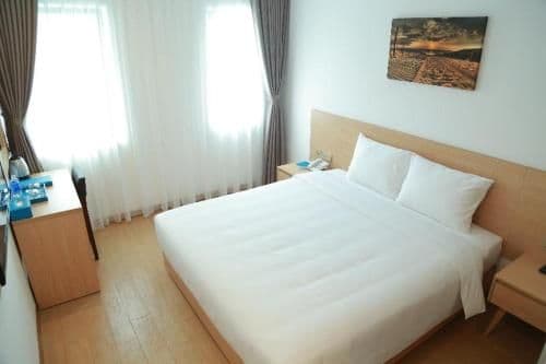 Double Room with Mountain View