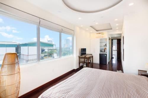 Apartment with Balcony