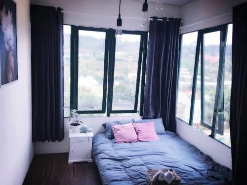 Double Room with Shared Toilet