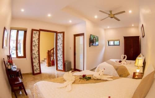 Deluxe Family Room