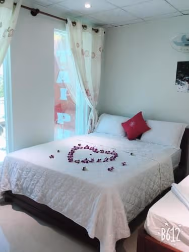 Economy Triple Room