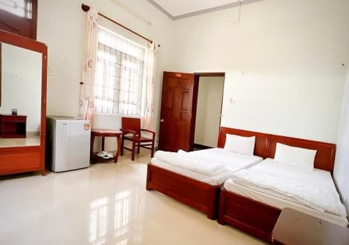 Economy Triple Room