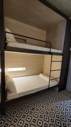 Bunk Bed in Mixed Dormitory Room