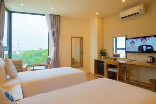 Standard Double or Twin Room with Sea View