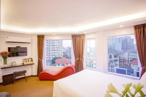 Suite with City View