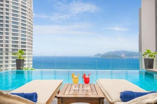 Deluxe Double or Twin Room with Sea View