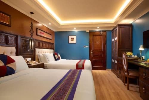 Deluxe Family Room