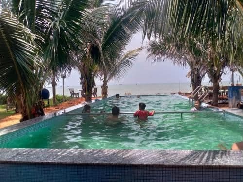 Bungalow - Beach Front