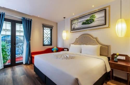 Junior Suite with Balcony