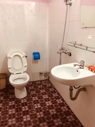 Quadruple Room with Private Bathroom