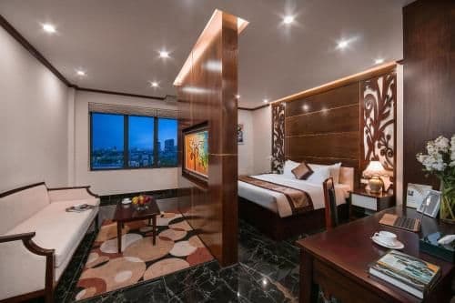 Studio Apartment