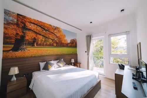 Deluxe King Room