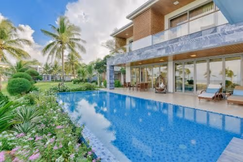 Villa with Sea View