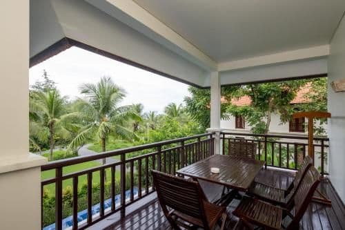 Villa 4 bedrooms with garden view