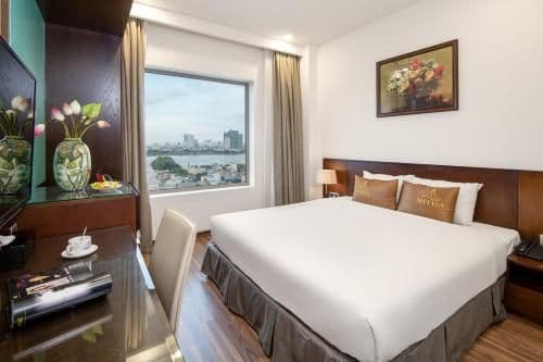 Deluxe Double Room with River View