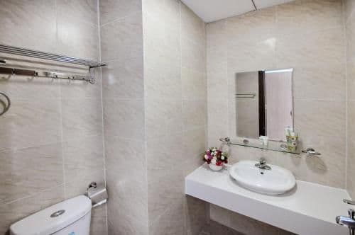Three Bedroom Apartment with Ocean View