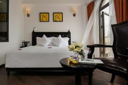 Suite with Balcony