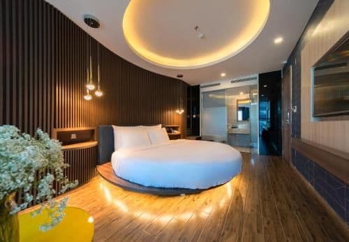 Junior Suite with Balcony