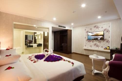 Central Suite