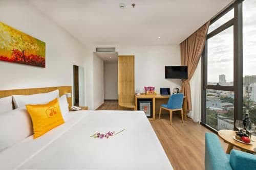 Deluxe King Room