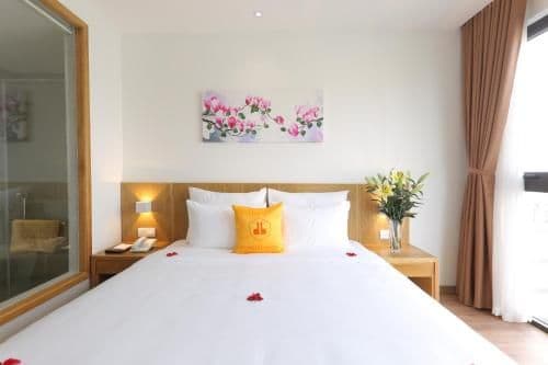 Deluxe King Room