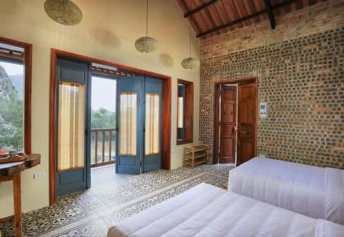 Superior Double or Twin Room with Mountain View