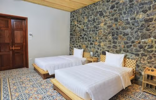 Superior Double or Twin Room with Mountain View