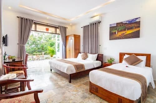Triple Room with Balcony