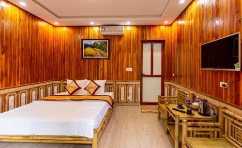 Deluxe Bungalow with Garden View