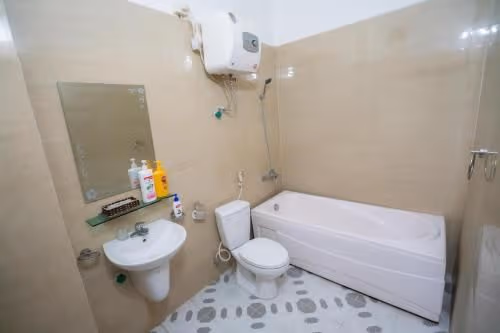 Twin Room with Bath