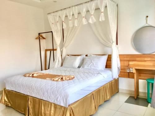King Room with Balcony