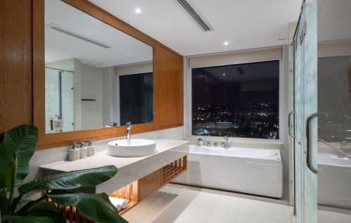 King Room with Balcony