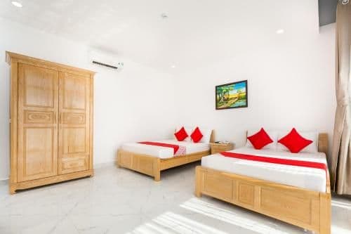Superior Family Room