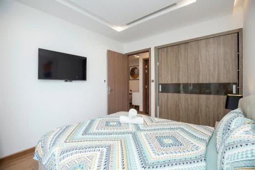 Apartment with Balcony