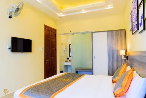 King Room with Large Window