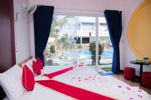 Deluxe Queen Room with Two Queen Beds