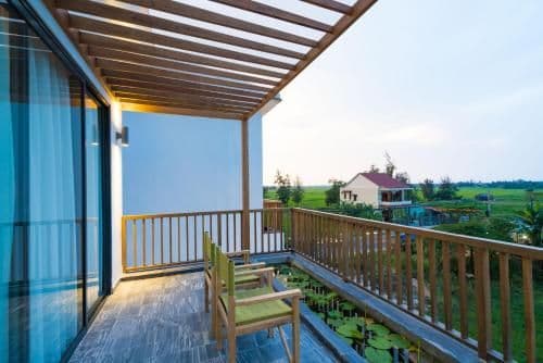Deluxe Double or Twin Room with Balcony