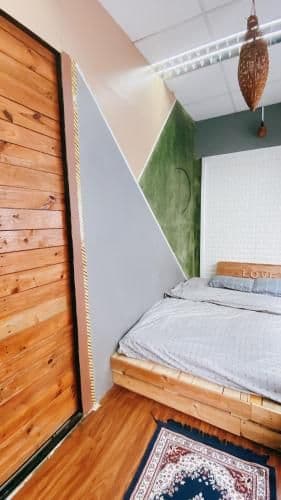 Single Room with Private Bathroom