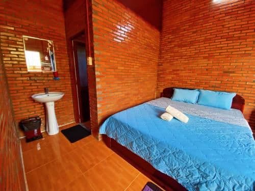 Single Room with Garden View