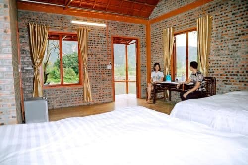 Family Room with Mountain View