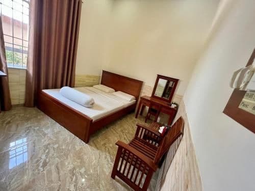 Queen Room