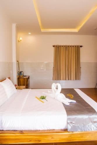 Deluxe Double Room with Balcony and Sea View