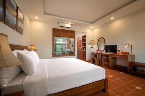 Deluxe Double or Twin Room with Garden View
